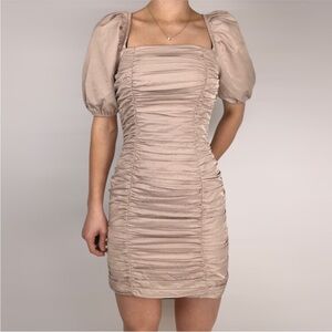 NWT Chloe B x NAKD Puff Sleeve Gathered Mini Dress‎ Tan Size EYR 36/US 6